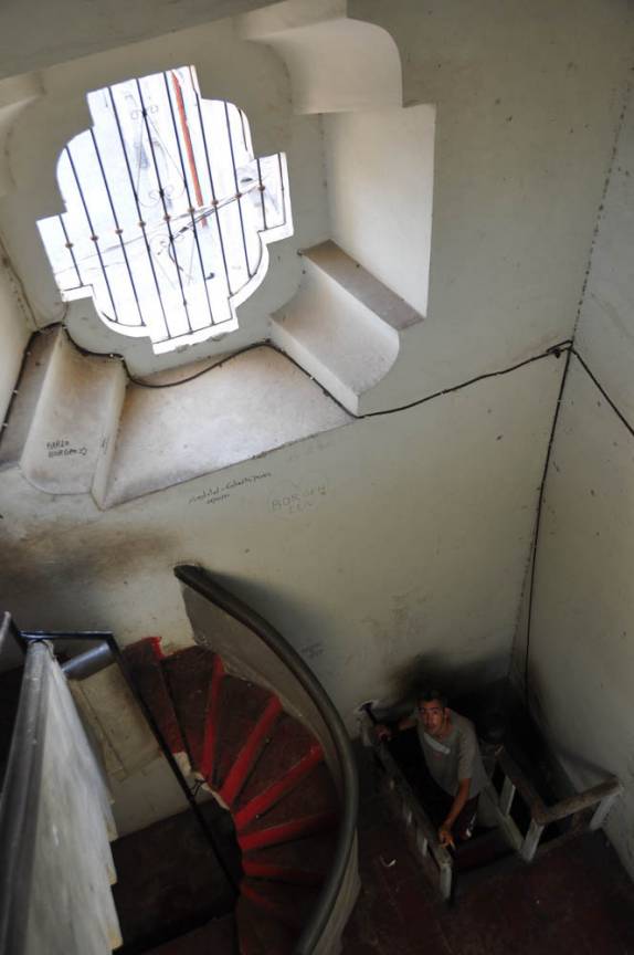 Subindo a torre da Igreja La Merced, em Granada, na Nicarágua